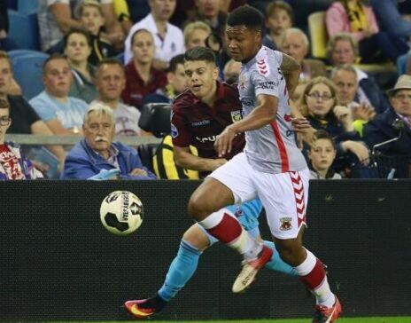 编号贴的比 编号贴的比